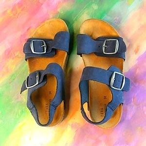 Zara kids sandals.